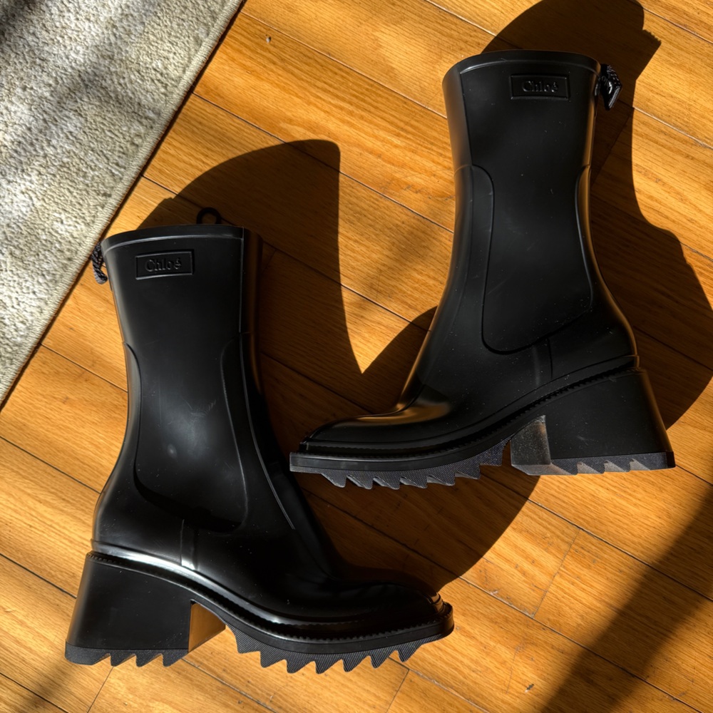 Chloé Betty Rain Boots - Picture 7 of 10
